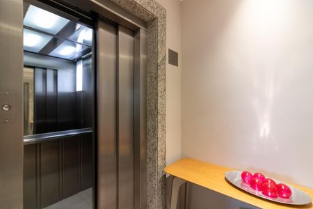 Apartamento à venda com 256m², 2 quartos e 3 vagasHall Privativo - Elevador Privativo