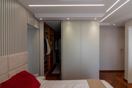 Apartamento à venda com 256m², 2 quartos e 3 vagasSuíte 2