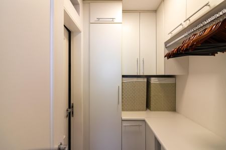 Apartamento à venda com 256m², 2 quartos e 3 vagasÁrea de Serviço