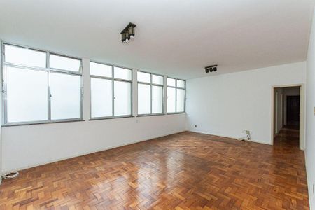Apartamento à venda com 3 quartos, 141m² em Icaraí, Niterói