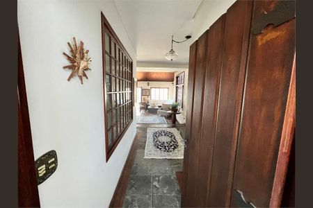 Casa à venda com 4 quartos, 339m² em Santo Amaro, São Paulo