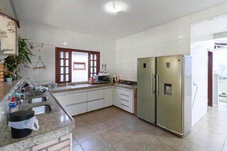 Casa para alugar com 1000m², 4 quartos e 6 vagasCozinha