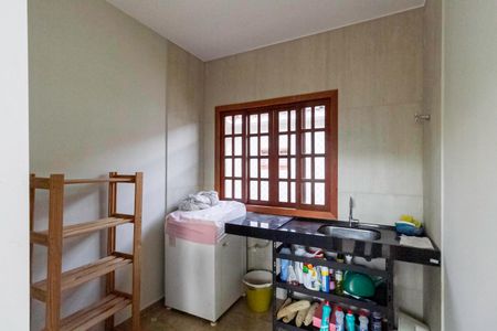 Casa para alugar com 1000m², 4 quartos e 6 vagasÁrea de serviço
