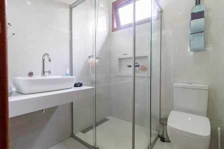 Casa para alugar com 1000m², 4 quartos e 6 vagasBanheiro da suíte 3