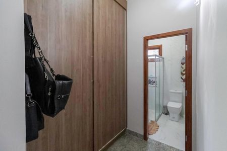 Casa para alugar com 1000m², 4 quartos e 6 vagasCloset da suíte 4