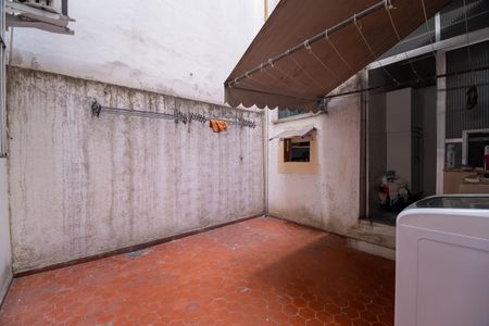 Apartamento à venda com 82m², 2 quartos e sem vagaÁrea de Serviço
