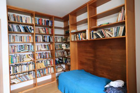 Apartamento à venda com 157m², 3 quartos e 2 vagasQuarto 2