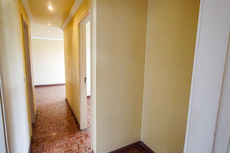 Apartamento à venda com 83m², 3 quartos e 1 vagaCorredor