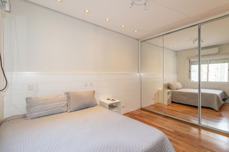 Apartamento à venda com 167m², 3 quartos e 3 vagasSuíte 1