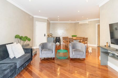 Sala de apartamento à venda com 3 quartos, 167m² em Vila Nova Conceição, São Paulo