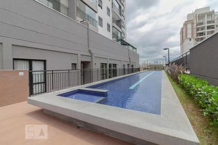 Apartamento à venda com 33m², 1 quarto e 1 vagaÁrea comum - Piscina