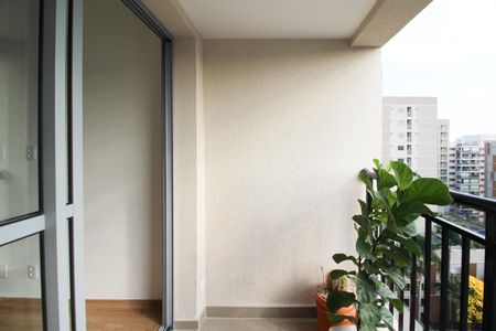 Apartamento para alugar com 31m², 1 quarto e sem vaga Apartamento para alugar com 31m², 1 quarto e sem vagaVaranda