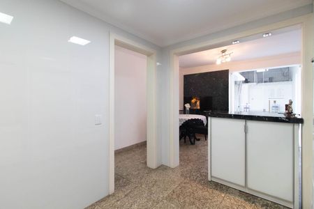 Casa à venda com 400m², 2 quartos e 2 vagasCozinha