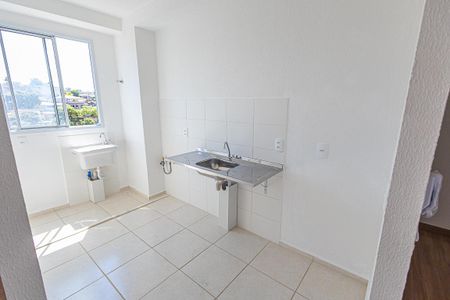 Cozinha de apartamento à venda com 2 quartos, 50m² em Serrano, Belo Horizonte