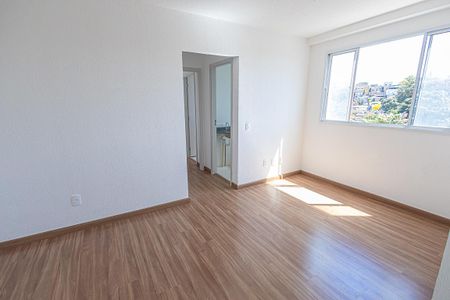 Sala de apartamento à venda com 2 quartos, 50m² em Serrano, Belo Horizonte