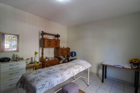 Casa à venda com 292m², 3 quartos e 2 vagasQuarto 3