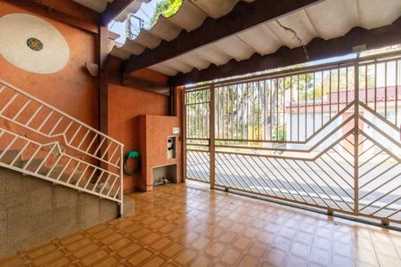 Casa à venda com 292m², 3 quartos e 2 vagasGaragem