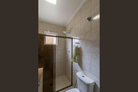 Casa à venda com 292m², 3 quartos e 2 vagasBanheiro