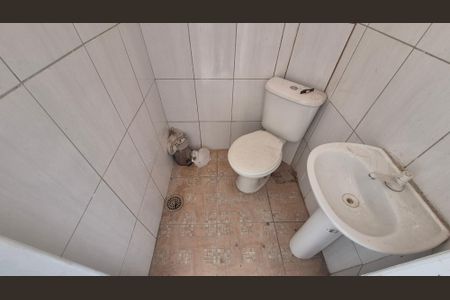 Casa para alugar com 159m², 3 quartos e 2 vagas Casa para alugar com 159m², 3 quartos e 2 vagasBanheiro de Serviço