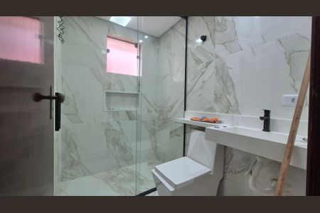 Casa para alugar com 159m², 3 quartos e 2 vagas Casa para alugar com 159m², 3 quartos e 2 vagasBanheiro 2