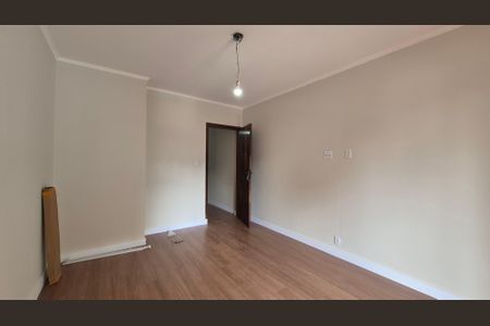 Casa para alugar com 159m², 3 quartos e 2 vagas Casa para alugar com 159m², 3 quartos e 2 vagasQuarto