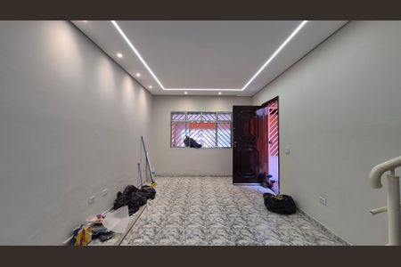 Casa para alugar com 159m², 3 quartos e 2 vagas Casa para alugar com 159m², 3 quartos e 2 vagasSala