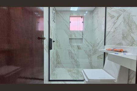 Casa para alugar com 159m², 3 quartos e 2 vagas Casa para alugar com 159m², 3 quartos e 2 vagasBanheiro 2