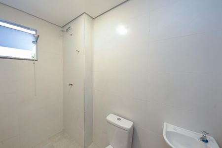 Apartamento à venda com 43m², 2 quartos e sem vagaBanheiro