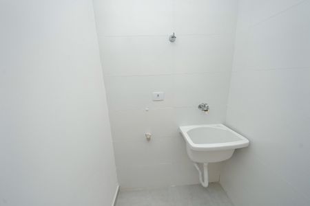 Apartamento à venda com 43m², 2 quartos e sem vagaCozinha e Área de Serviço