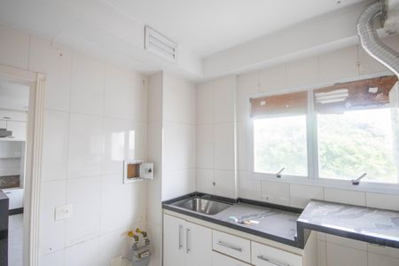 Apartamento para alugar com 217m², 4 quartos e 5 vagasÁrea de Serviço