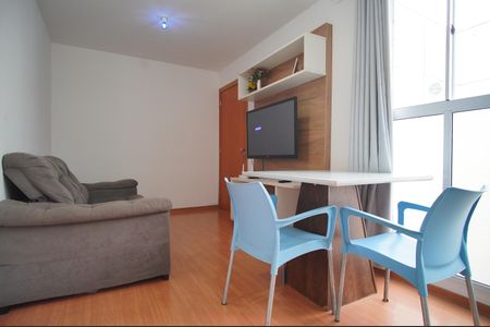 Sala de apartamento para alugar com 2 quartos, 48m² em Santos Dumont, São Leopoldo