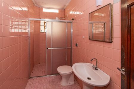 Casa à venda com 90m², 2 quartos e sem vaga Casa à venda com 90m², 2 quartos e sem vagaBanheiro