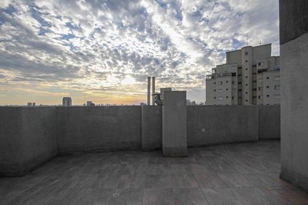 Apartamento à venda com 67m², 2 quartos e 1 vagaÁrea comum 