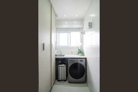 Apartamento para alugar com 69m², 2 quartos e 1 vagaÁrea de serviço