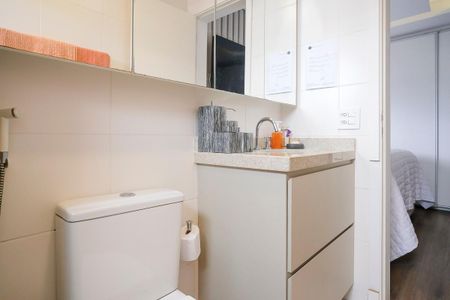 Apartamento para alugar com 69m², 2 quartos e 1 vagaBanheiro da suíte
