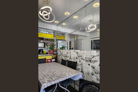 Apartamento à venda com 69m², 3 quartos e 1 vaga Apartamento à venda com 69m², 3 quartos e 1 vagaSala