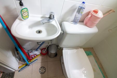 Apartamento à venda com 216m², 4 quartos e 2 vagas Apartamento à venda com 216m², 4 quartos e 2 vagasBanheiro de Serviço