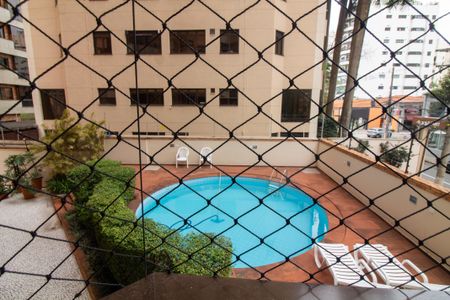 Apartamento à venda com 216m², 4 quartos e 2 vagas Apartamento à venda com 216m², 4 quartos e 2 vagasVista doo Terraço