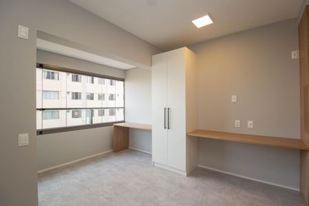 Apartamento à venda com 30m², 1 quarto e sem vagaSala/Quarto