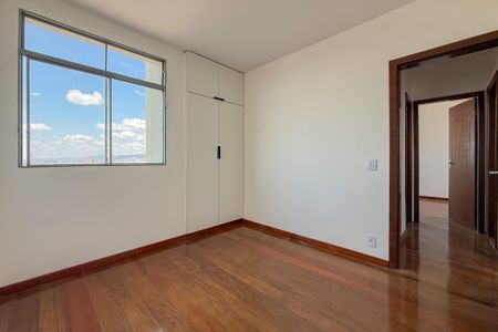 Apartamento à venda com 75m², 3 quartos e 1 vagaQuarto 1