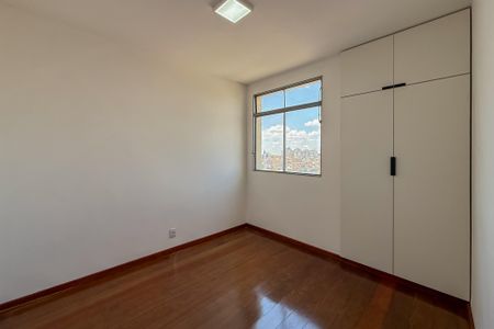 Apartamento à venda com 75m², 3 quartos e 1 vagaQuarto 1