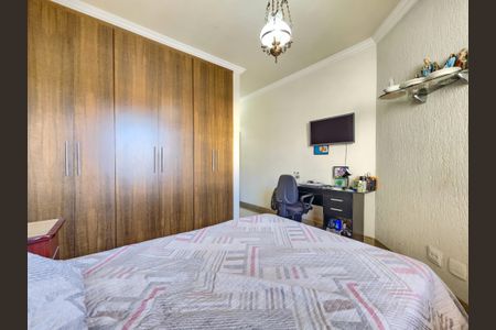 Casa à venda com 360m², 5 quartos e 4 vagas Casa à venda com 360m², 5 quartos e 4 vagasSuíte 2