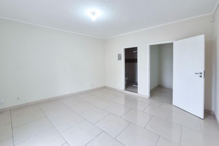Casa à venda com 160m², 2 quartos e 2 vagas Casa à venda com 160m², 2 quartos e 2 vagasSuíte 2