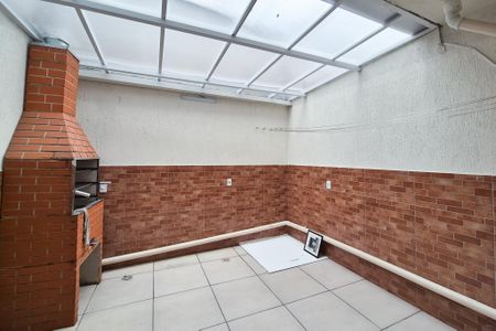 Casa à venda com 160m², 2 quartos e 2 vagas Casa à venda com 160m², 2 quartos e 2 vagasÁrea de Serviço