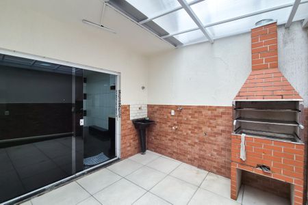 Casa à venda com 160m², 2 quartos e 2 vagas Casa à venda com 160m², 2 quartos e 2 vagasÁrea de Serviço