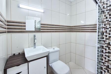 Casa à venda com 160m², 2 quartos e 2 vagas Casa à venda com 160m², 2 quartos e 2 vagasBanheiro da Suíte 2