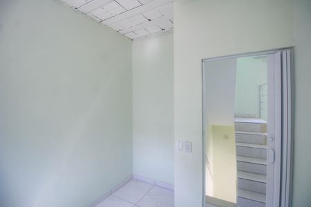 Casa para alugar com 50m², 1 quarto e sem vagaQuarto