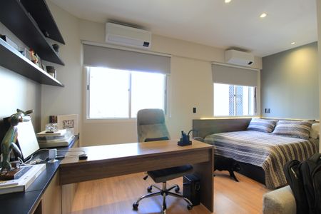 Apartamento à venda com 167m², 3 quartos e 3 vagasQuarto 2