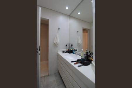 Apartamento à venda com 167m², 3 quartos e 3 vagasBanheiro Social