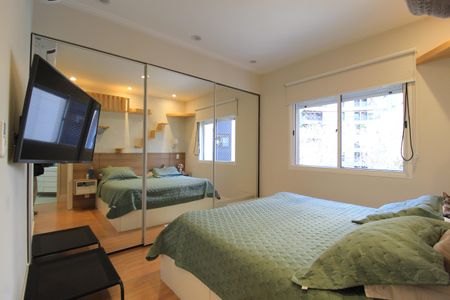 Apartamento à venda com 167m², 3 quartos e 3 vagasQuarto 3 - Suíte